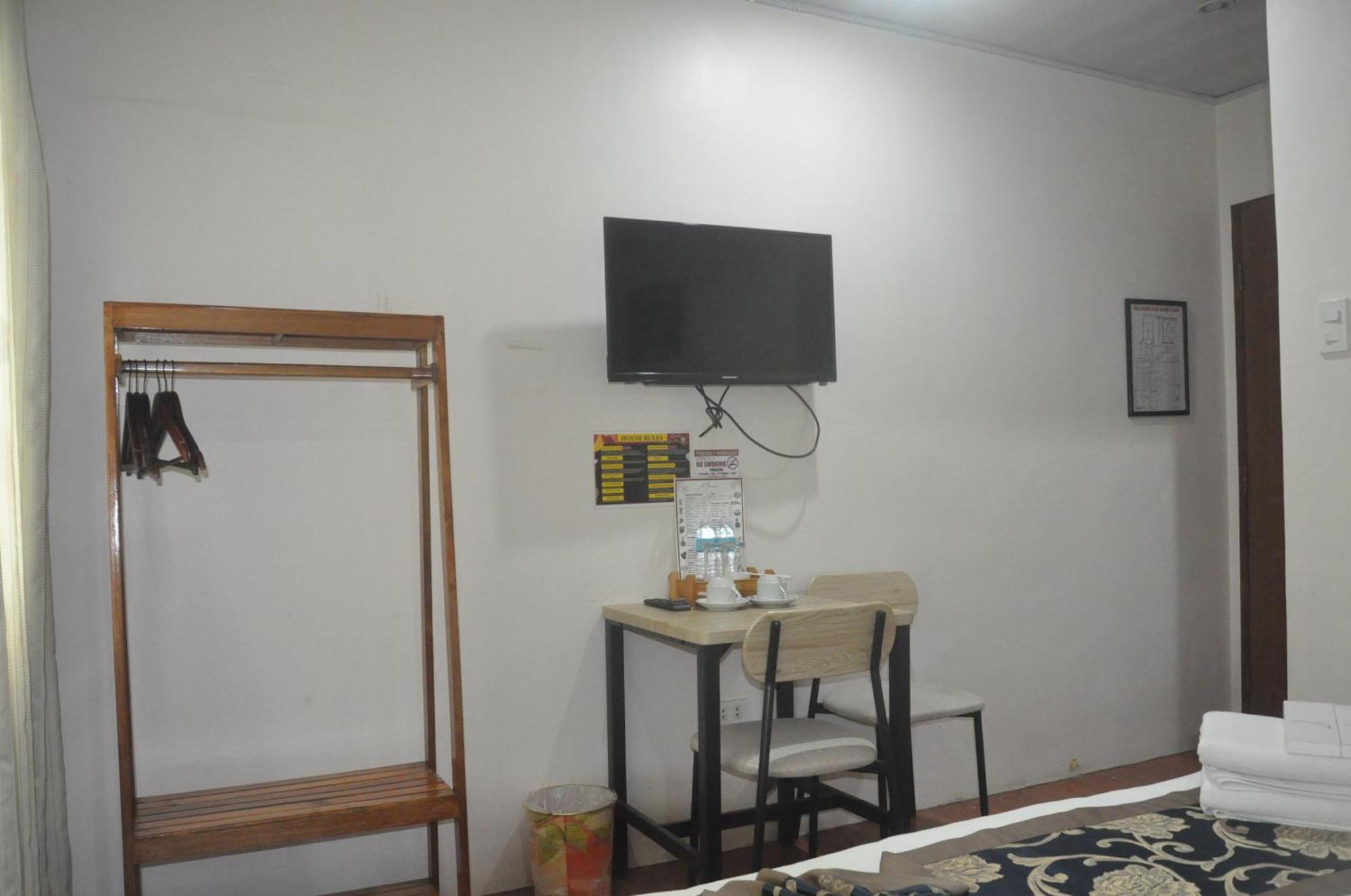 A&A Plaza Hotel Puerto Princesa Eksteriør billede